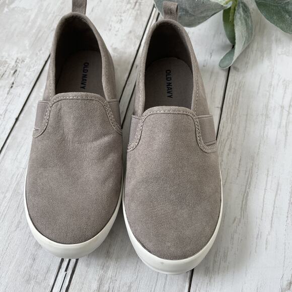 Old navy Grey Slip On Shoes - Picture 1 of 5